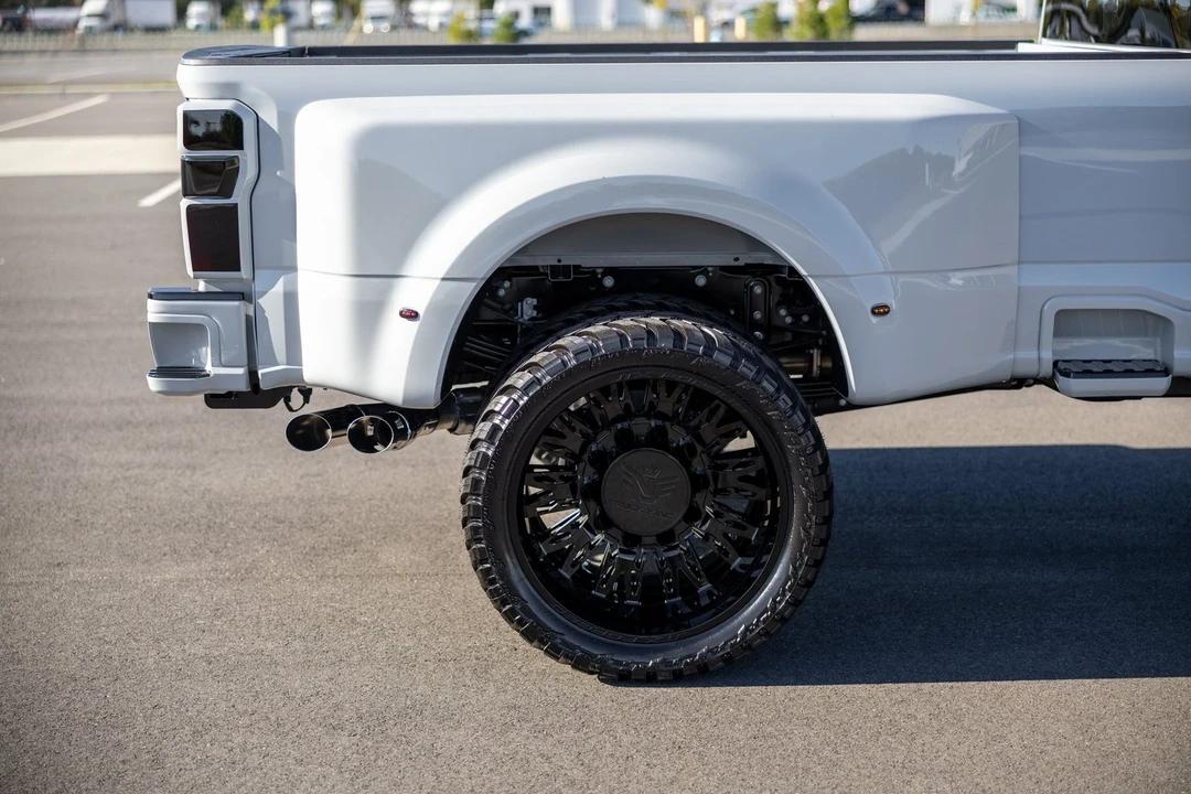 2025 Ford Super Duty 5th Gen - Image 21 of 21
