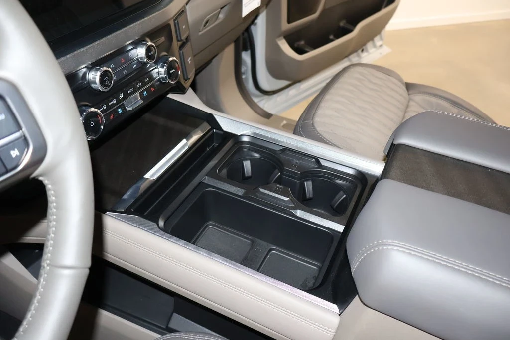 2025 Ford Super Duty 5th Gen - Image 21 of 21
