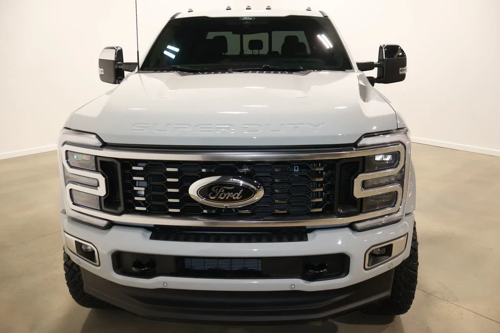 2025 Ford Super Duty 5th Gen - Image 10 of 21