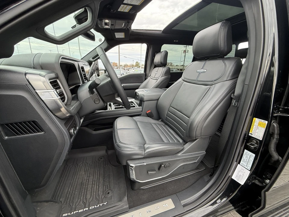 2025 Ford Super Duty 5th Gen - Image 16 of 21