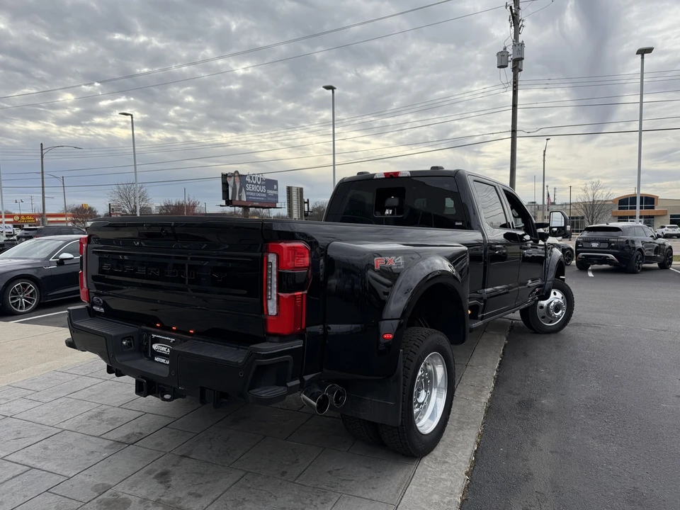 2025 Ford Super Duty 5th Gen - Image 8 of 21