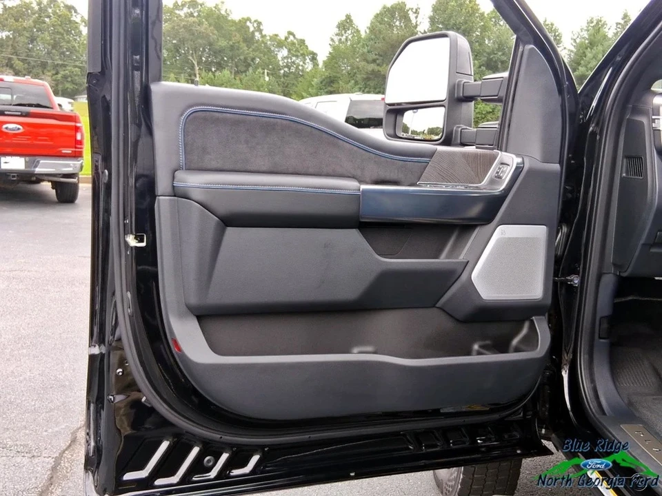 2025 Ford Super Duty 5th Gen - Image 10 of 21