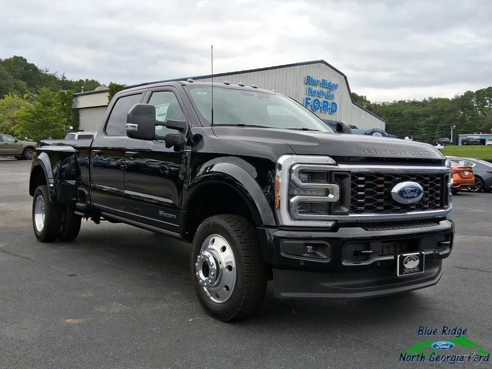 2025 Ford Super Duty 5th Gen - Image 4 of 21
