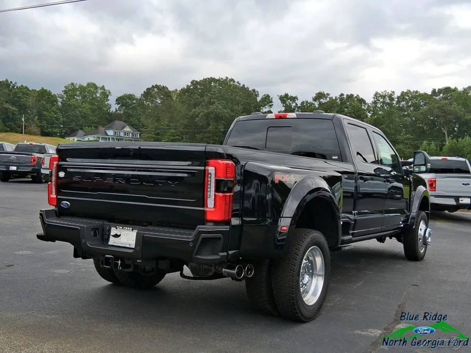 2025 Ford Super Duty 5th Gen - Image 3 of 21