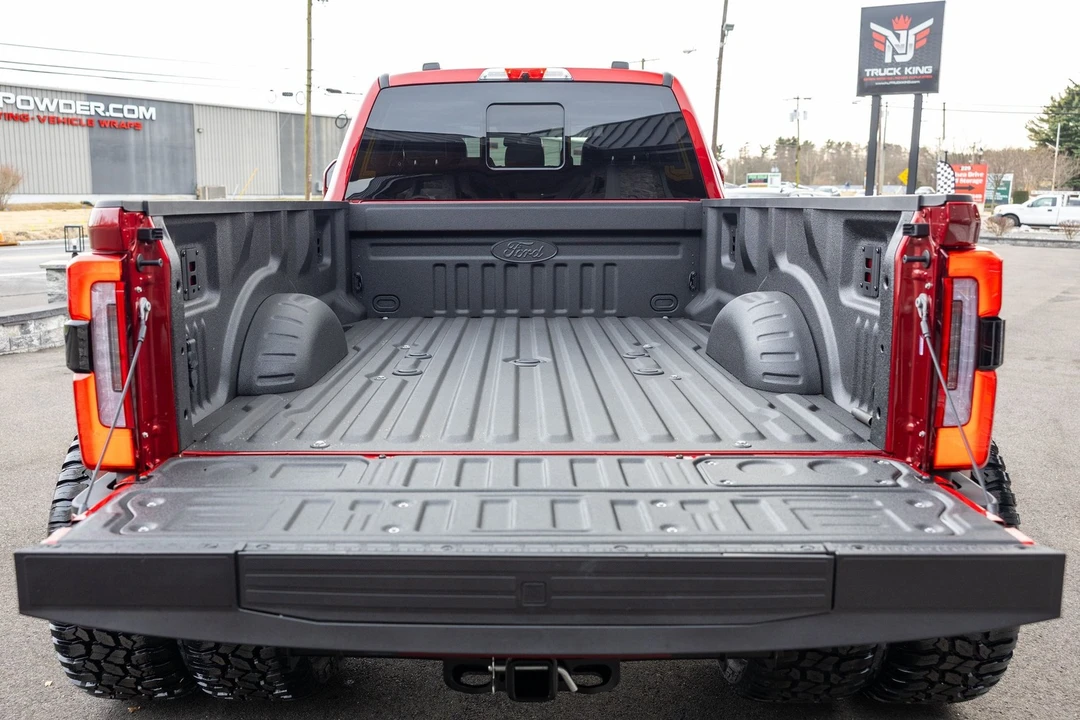 2025 Ford Super Duty 5th Gen - Image 16 of 21