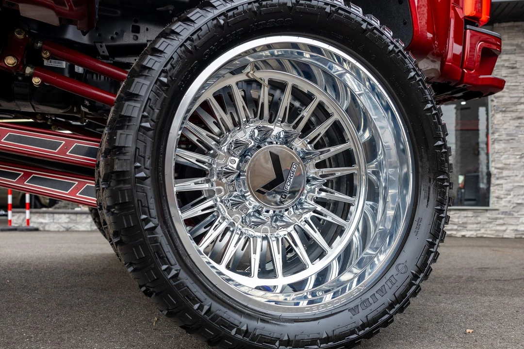2025 Ford Super Duty 5th Gen - Image 5 of 21