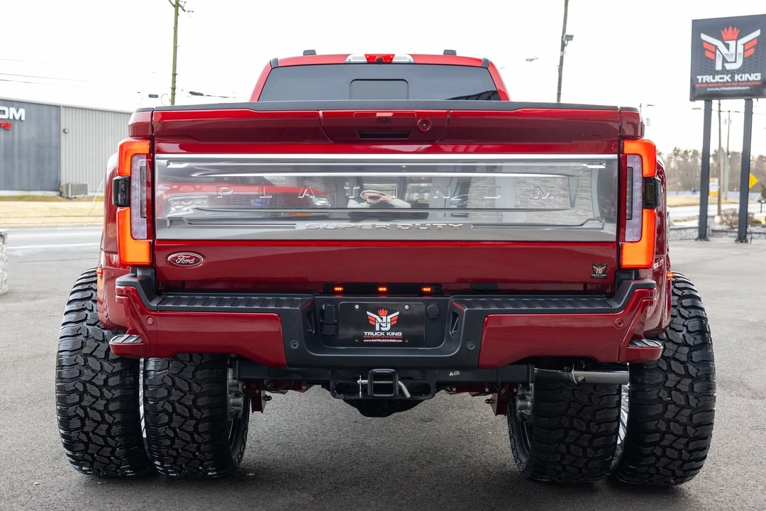 2025 Ford Super Duty 5th Gen - Image 15 of 21