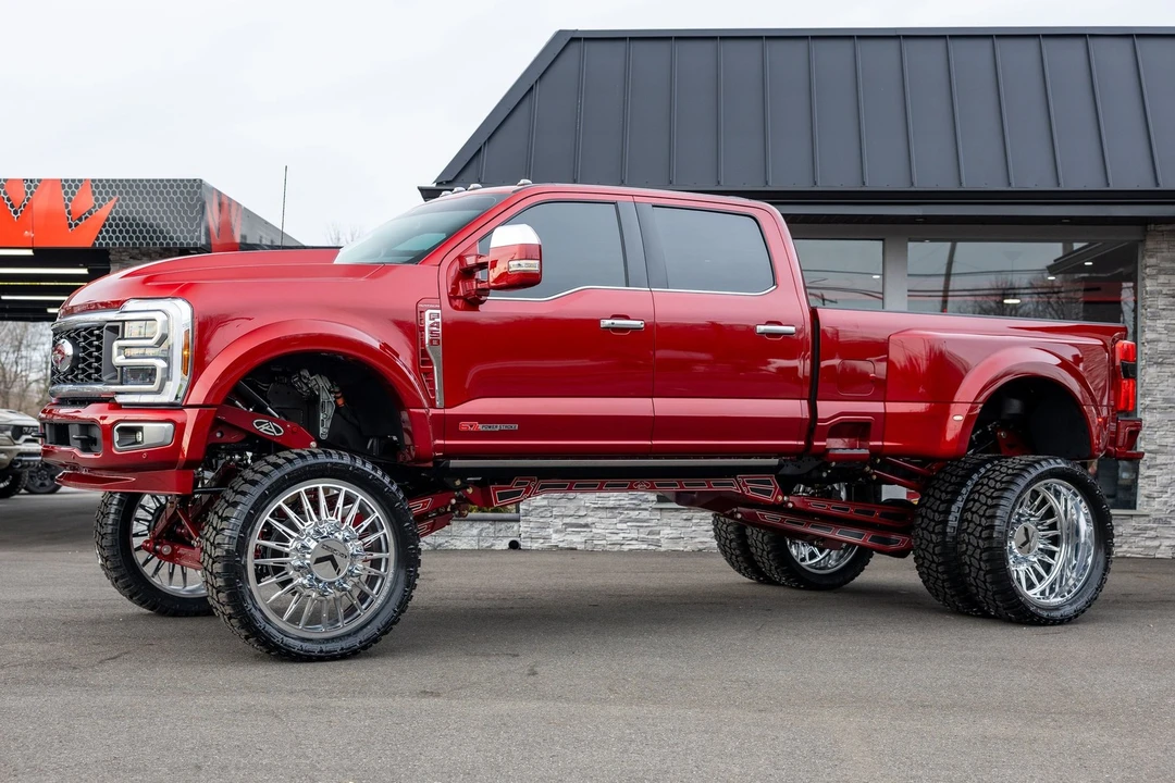 2025 Ford Super Duty 5th Gen - Image 7 of 21