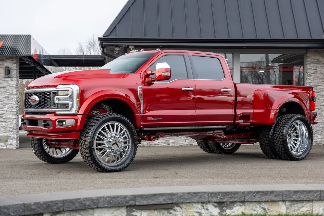 2025 Ford Super Duty 5th Gen - Image 12 of 21