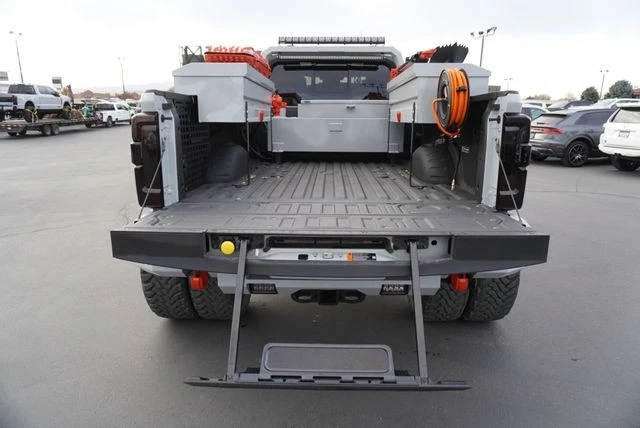 2025 Ford Super Duty 5th Gen - Image 11 of 21
