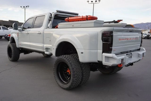 2025 Ford Super Duty 5th Gen - Image 8 of 21