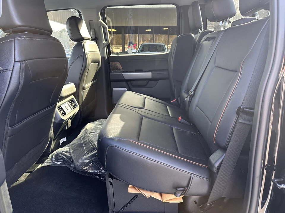 2025 Ford Super Duty 5th Gen - Image 10 of 12