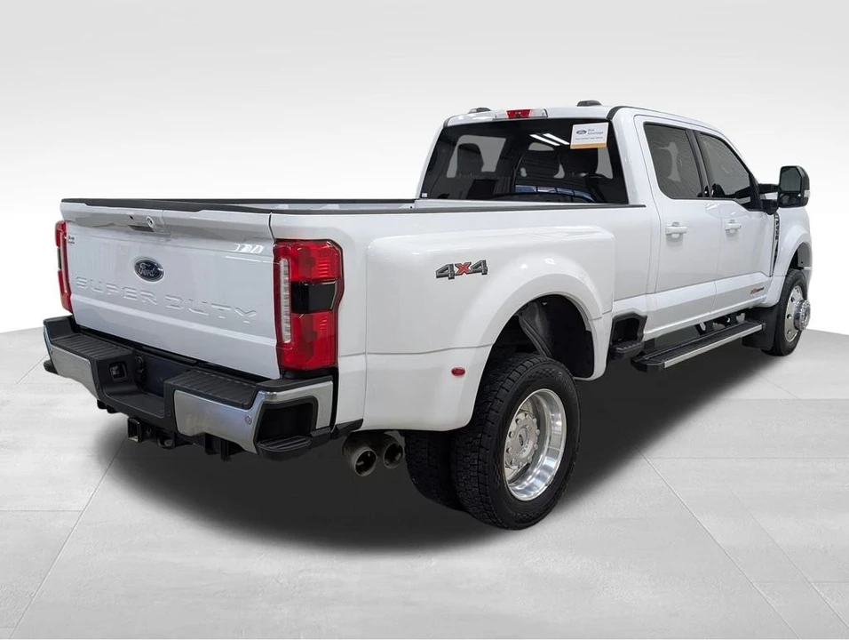 2025 Ford Super Duty 5th Gen - Image 8 of 12