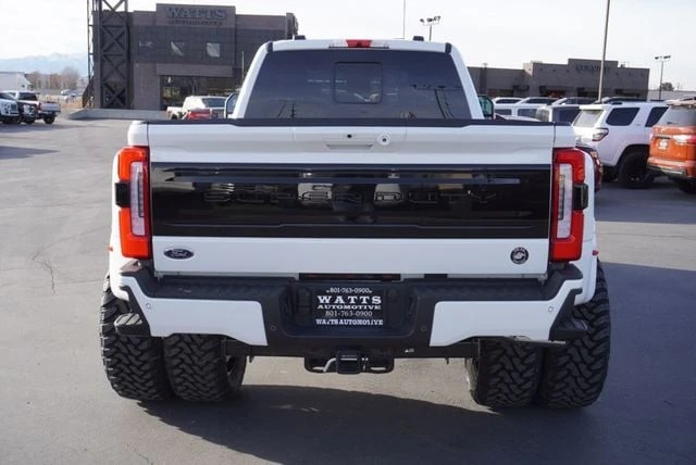 2025 Ford Super Duty 5th Gen - Image 9 of 21