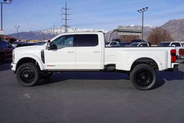 2025 Ford Super Duty 5th Gen - Image 7 of 21