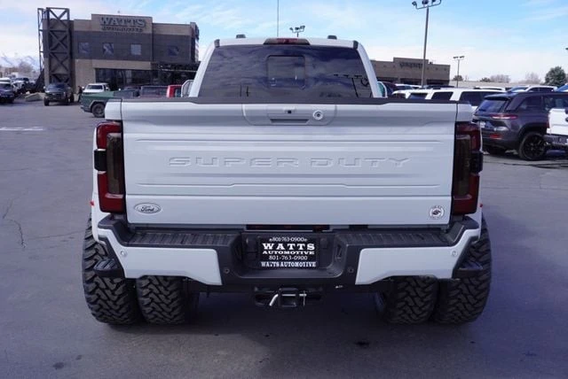 2025 Ford Super Duty 5th Gen - Image 9 of 21