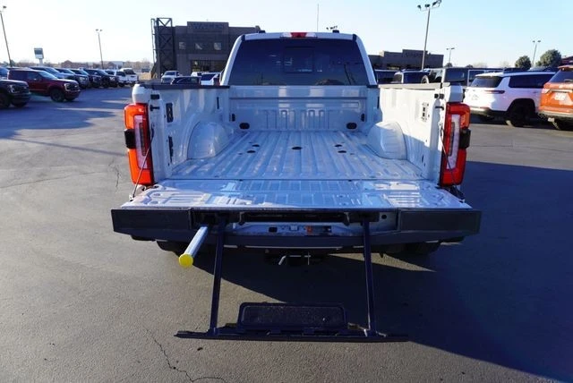 2025 Ford Super Duty 5th Gen - Image 11 of 21