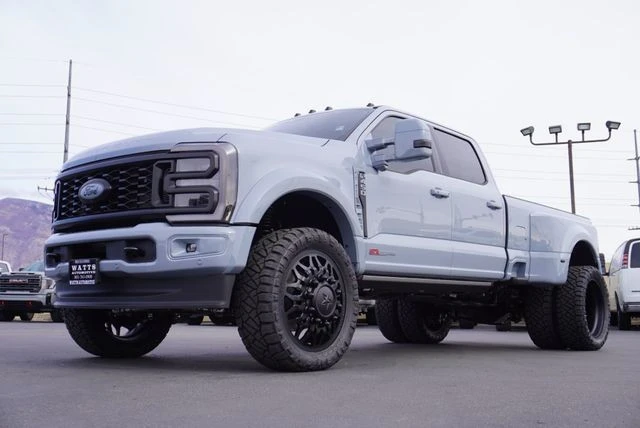 2025 Ford Super Duty 5th Gen - Image 6 of 21