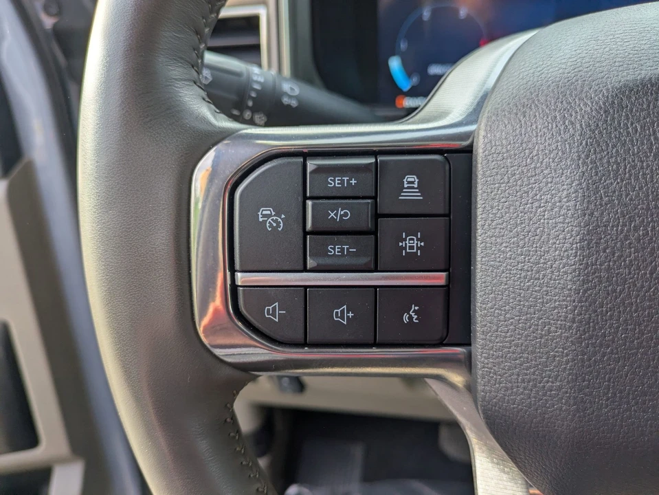 2025 Ford Super Duty 5th Gen - Image 19 of 31