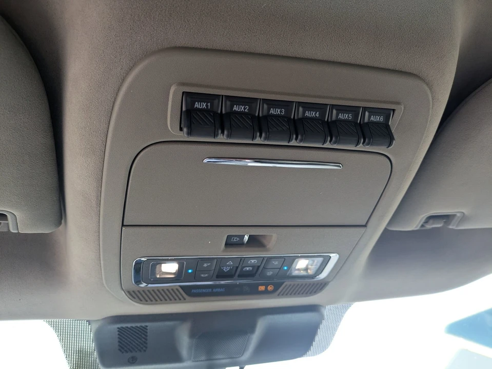 2025 Ford Super Duty 5th Gen - Image 27 of 31