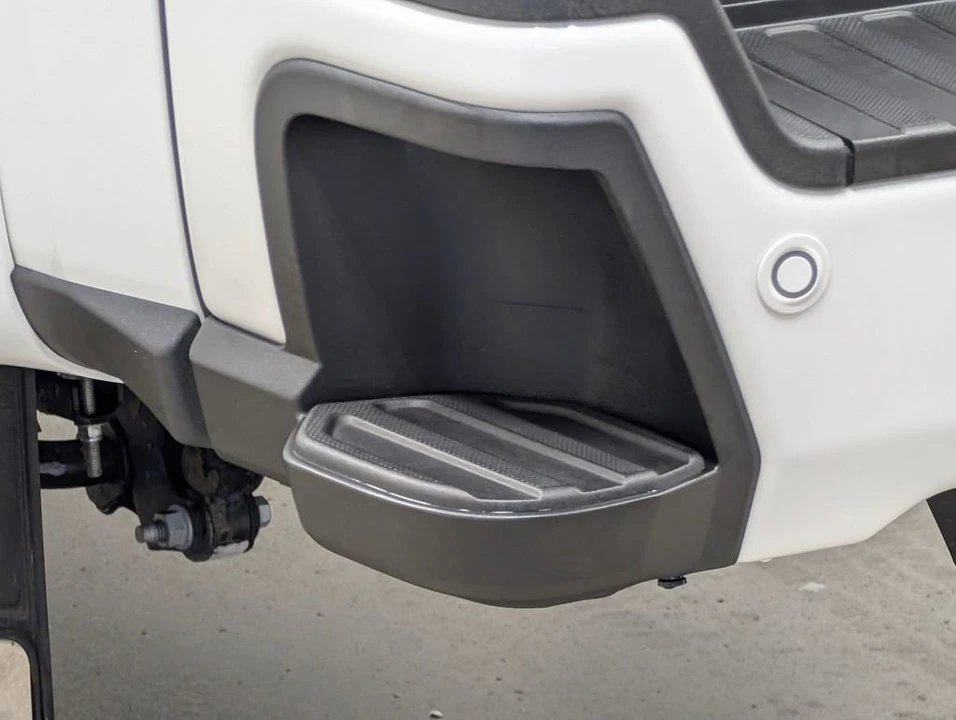 2025 Ford Super Duty 5th Gen - Image 30 of 31