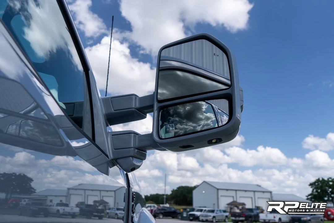 2025 Ford Super Duty 5th Gen - Image 10 of 21