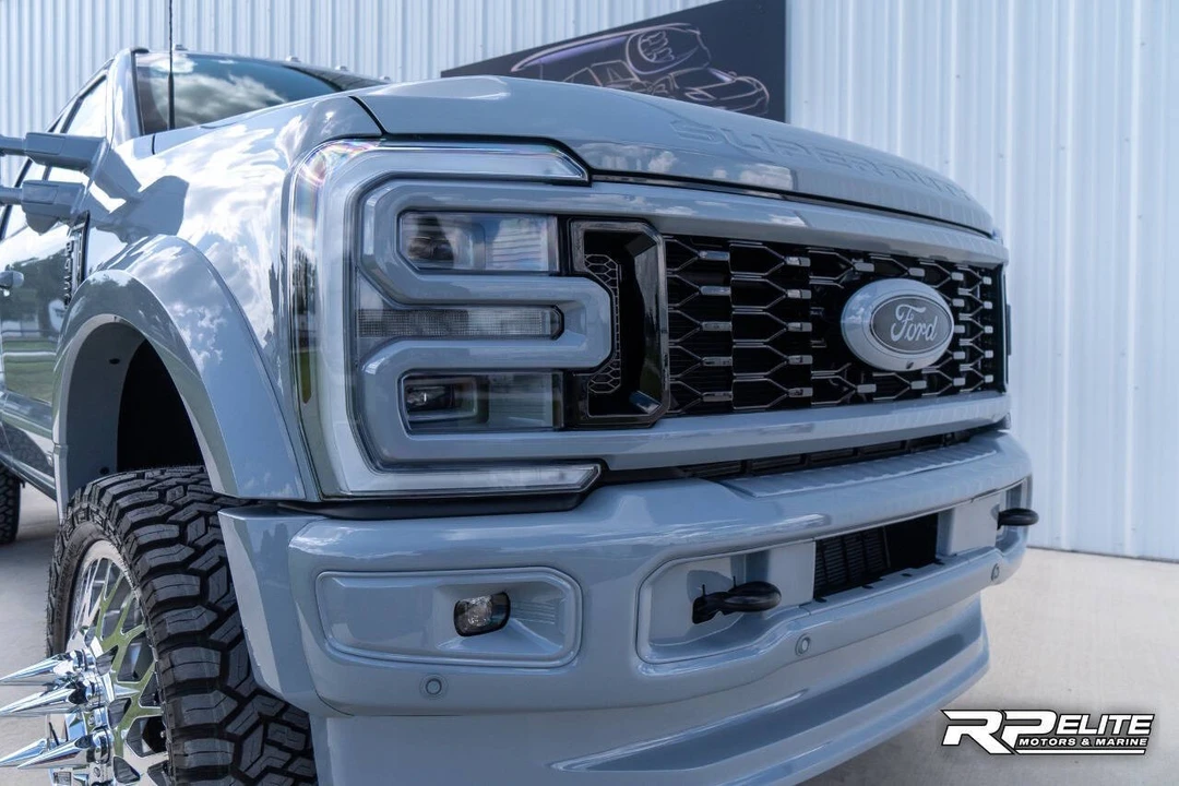 2025 Ford Super Duty 5th Gen - Image 17 of 21
