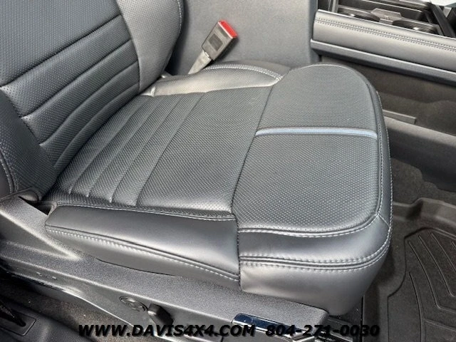 2025 Ford Super Duty 5th Gen - Image 10 of 12