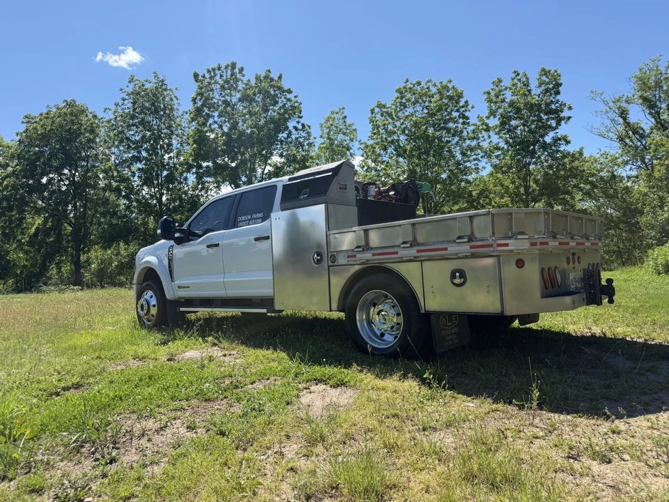 2025 Ford Super Duty 5th Gen - Image 5 of 11