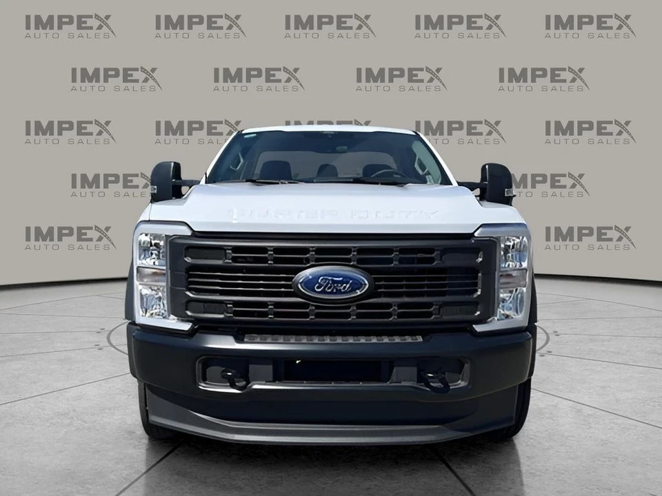 2025 Ford Super Duty 5th Gen - Image 8 of 12