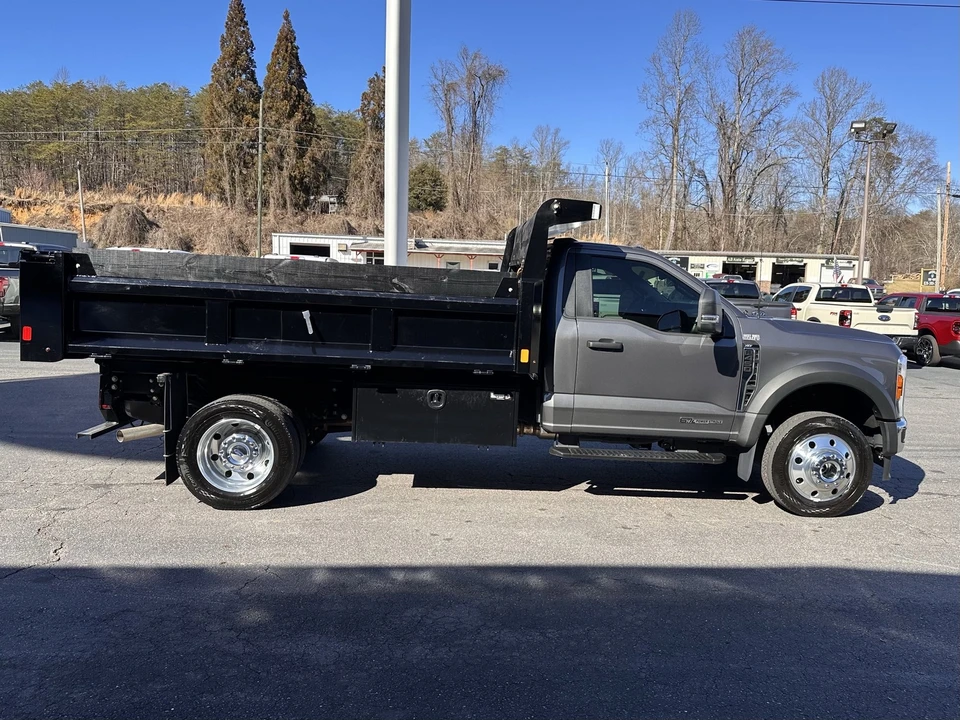 2025 Ford Super Duty 5th Gen - Image 5 of 12
