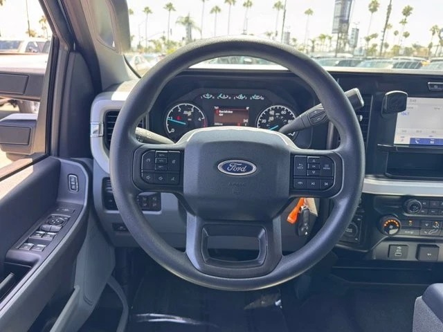 2025 Ford Super Duty 5th Gen - Image 21 of 30