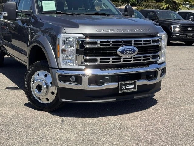 2025 Ford Super Duty 5th Gen - Image 3 of 30