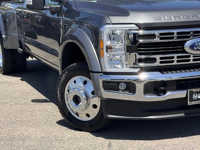 2025 Ford Super Duty 5th Gen - Image 4 of 30