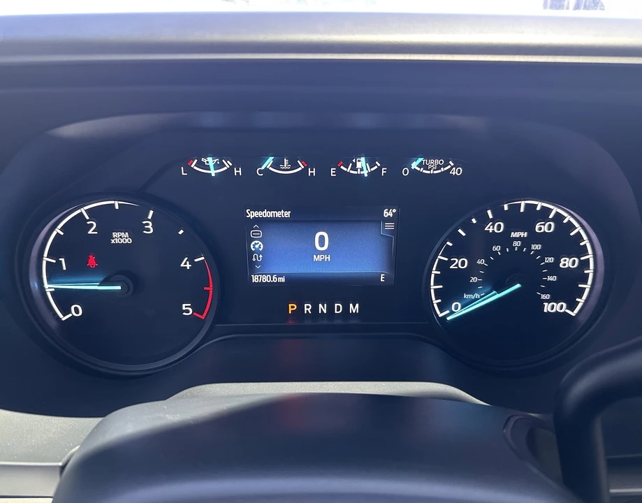 2025 Ford Super Duty 5th Gen - Image 24 of 31