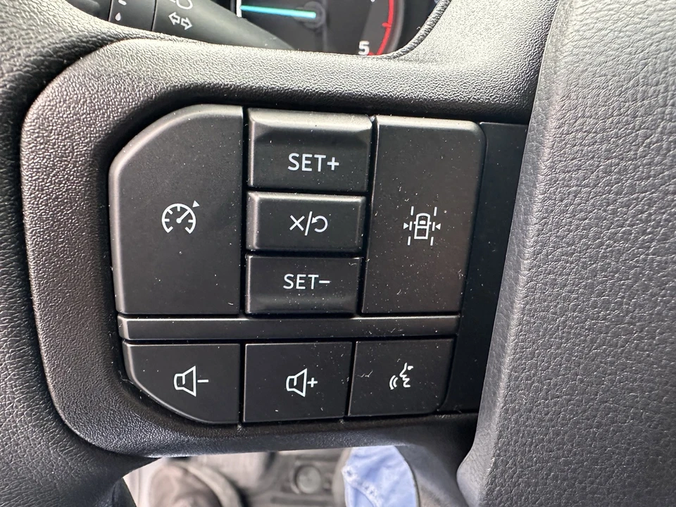 2025 Ford Super Duty 5th Gen - Image 19 of 21