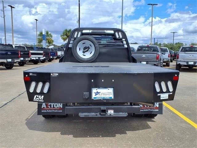 2025 Ford Super Duty 5th Gen - Image 7 of 10