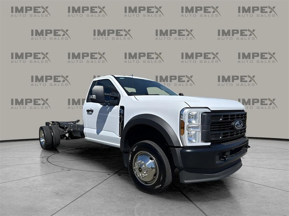 2025 Ford Super Duty 5th Gen - Image 7 of 12