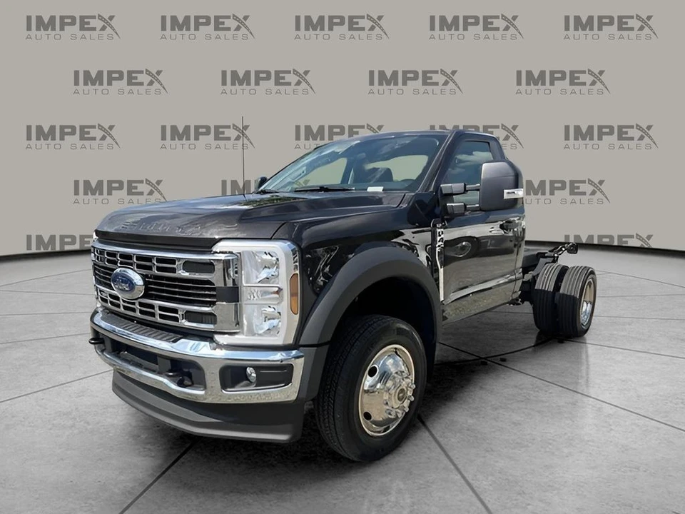 2025 Ford Super Duty 5th Gen - Image 4 of 12