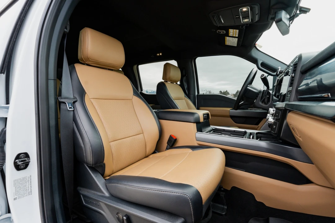 2025 Ford Super Duty 5th Gen - Image 5 of 9