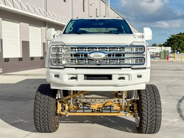 2025 Ford Super Duty 5th Gen - Image 10 of 21