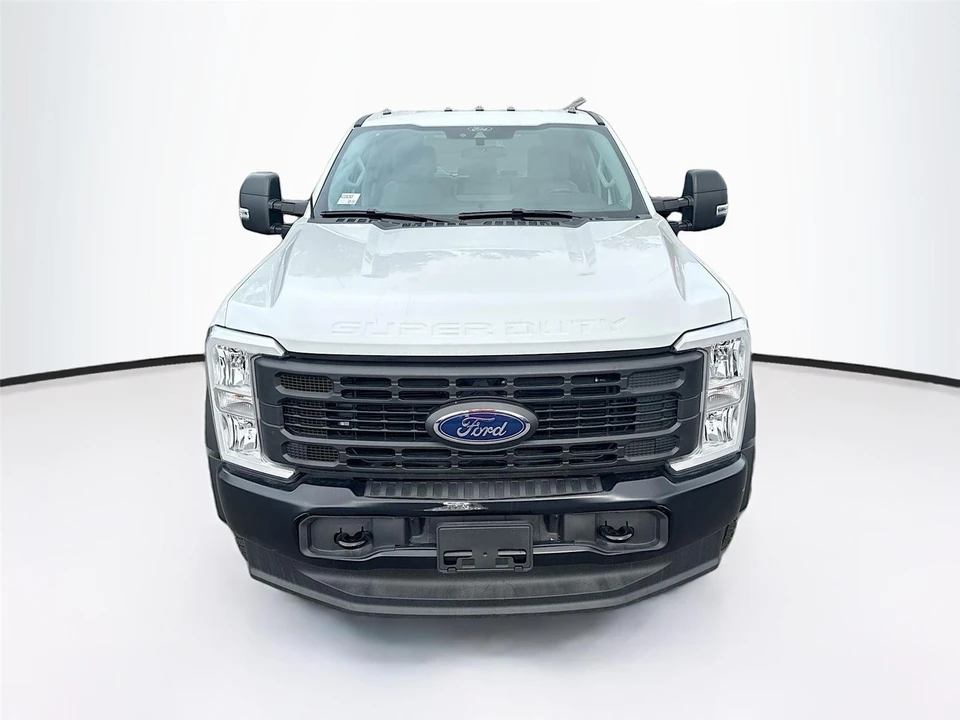 2025 Ford Super Duty 5th Gen - Image 8 of 16
