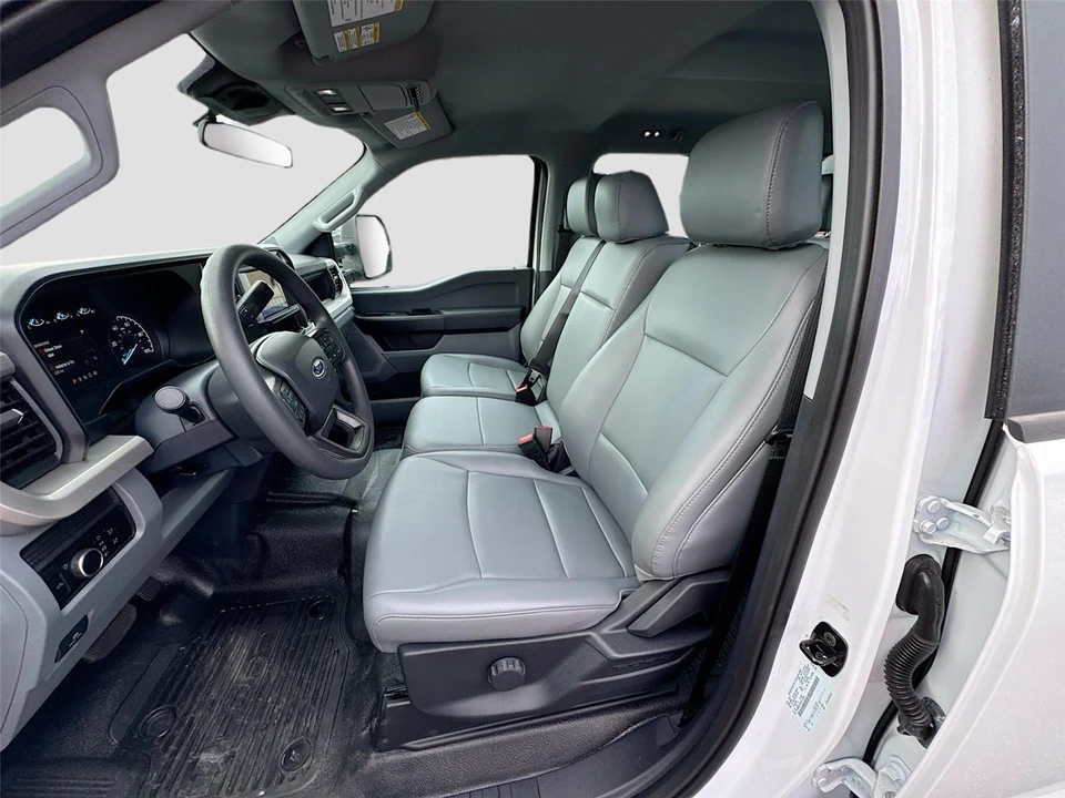 2025 Ford Super Duty 5th Gen - Image 10 of 16