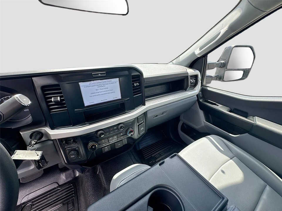 2025 Ford Super Duty 5th Gen - Image 8 of 31