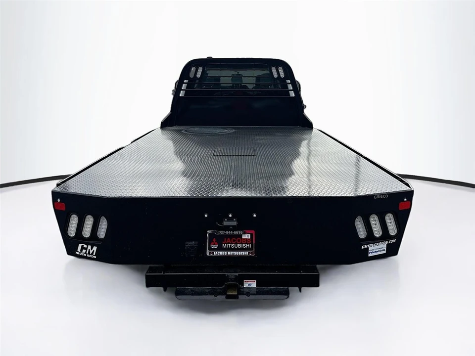 2025 Ford Super Duty 5th Gen - Image 4 of 16