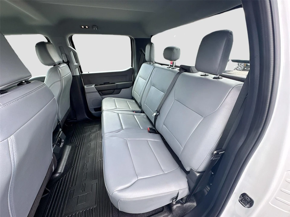 2025 Ford Super Duty 5th Gen - Image 3 of 31