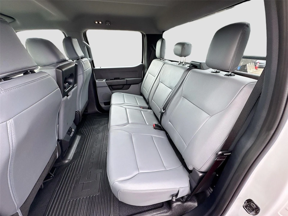 2025 Ford Super Duty 5th Gen - Image 13 of 16