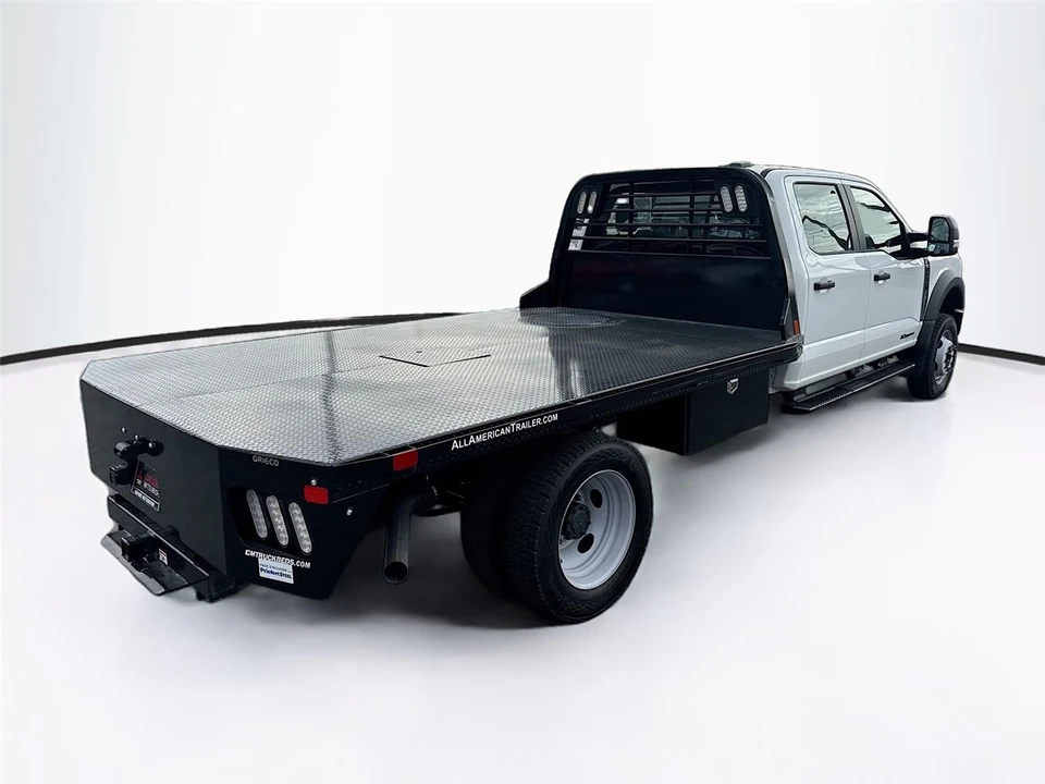 2025 Ford Super Duty 5th Gen - Image 5 of 16