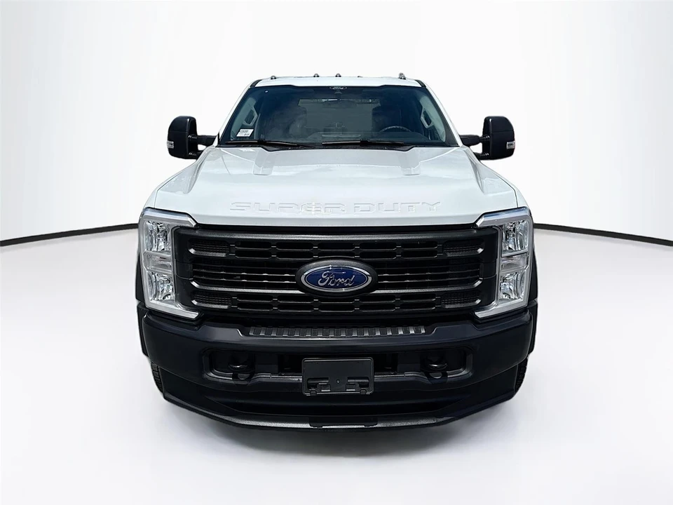 2025 Ford Super Duty 5th Gen - Image 23 of 31