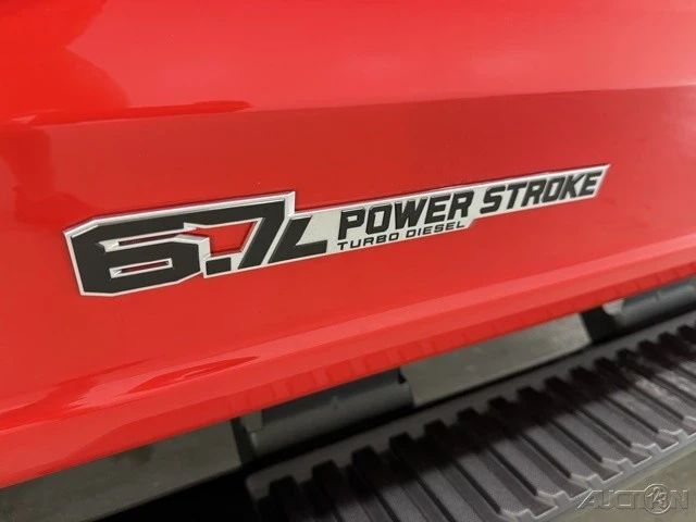 2025 Ford Super Duty 5th Gen - Image 10 of 12